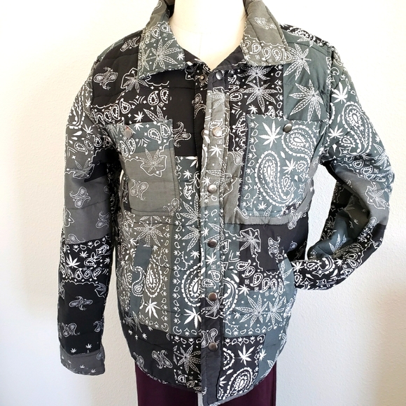 EIGHTY EIGHT Quilted Hemp Leaf Printed Chore Jacket--S - Picture 1 of 15
